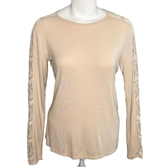 Carmen Marc Valvo Beige Round Neck‎ Long Crochet Lace Cutout Sleeve Sz Medium - Picture 2 of 7